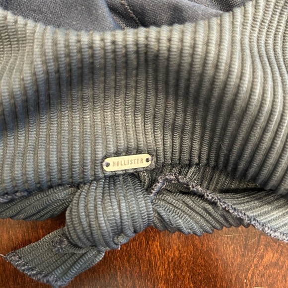 Hollister Navy Blue Ribbed Bikini Top - Picture 2 of 4